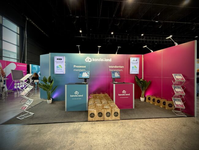 Messestand kanzlei.land 26. Juni 2025 TAXarena Hürth