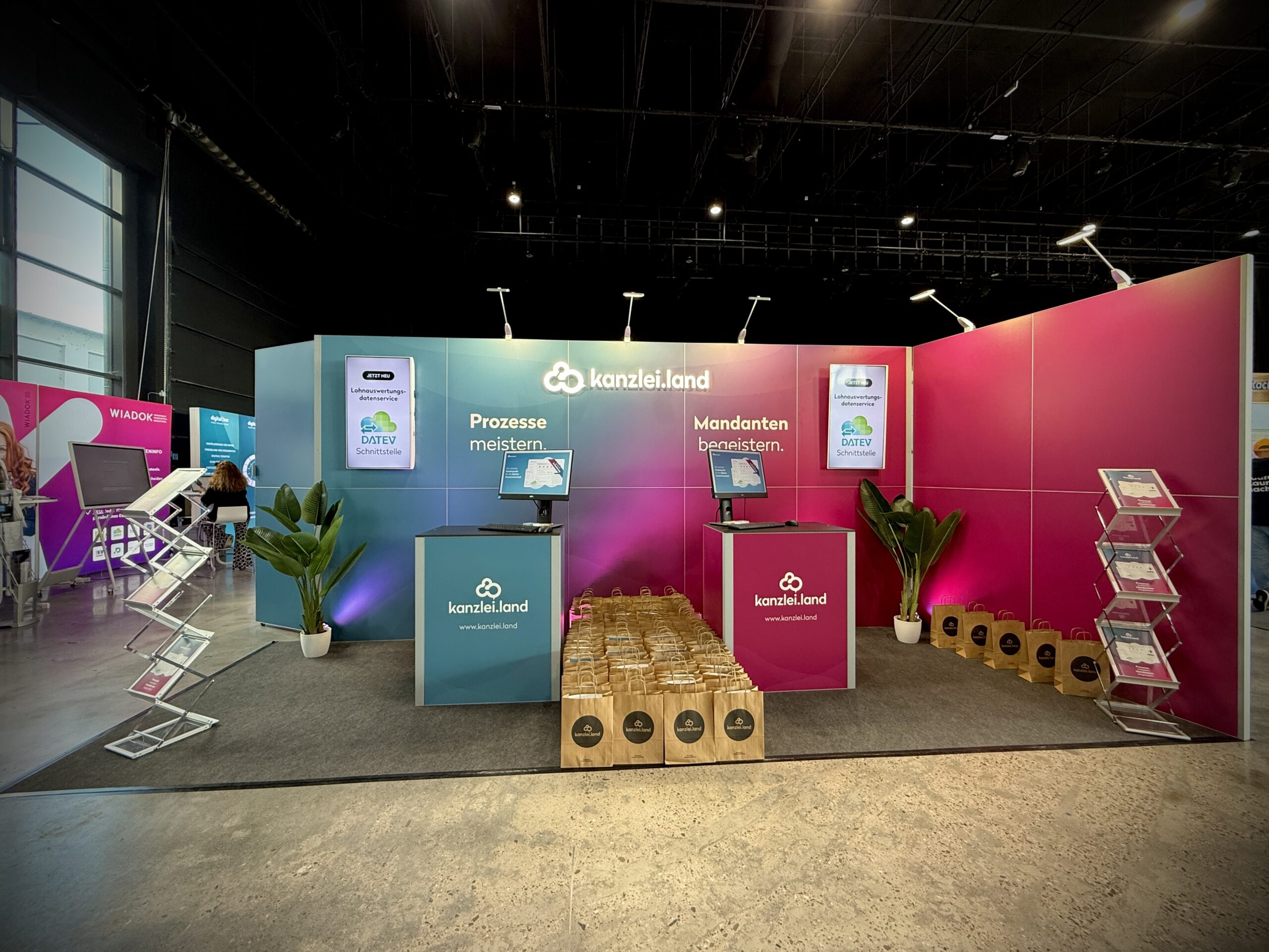 Messestand kanzlei.land 26. Juni 2025 TAXarena Hürth